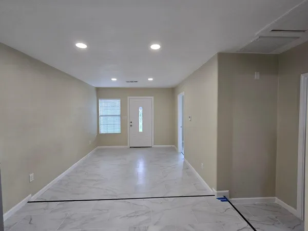 $1,300 | 8703 Berndale Street, Unit 1, Houston, TX 77029