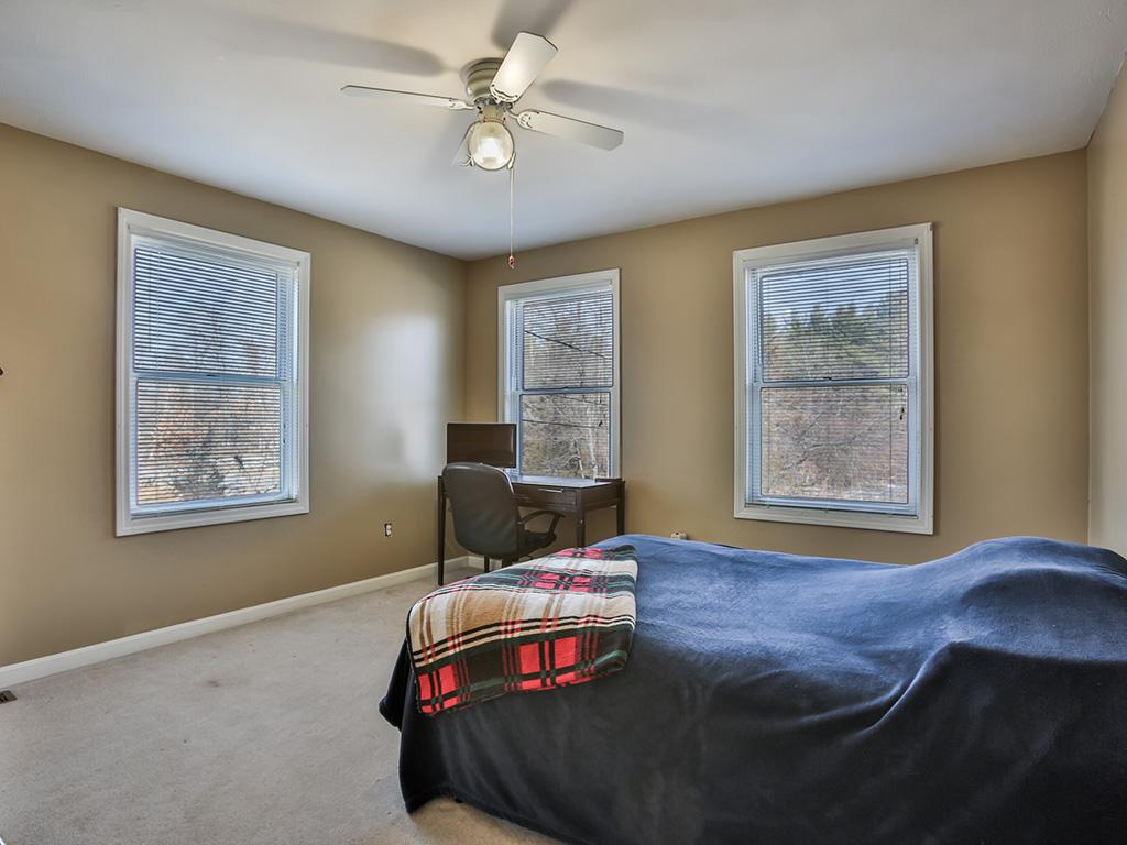 246 Jennison Road Milford, NH 03055 - Photo 22 of 35