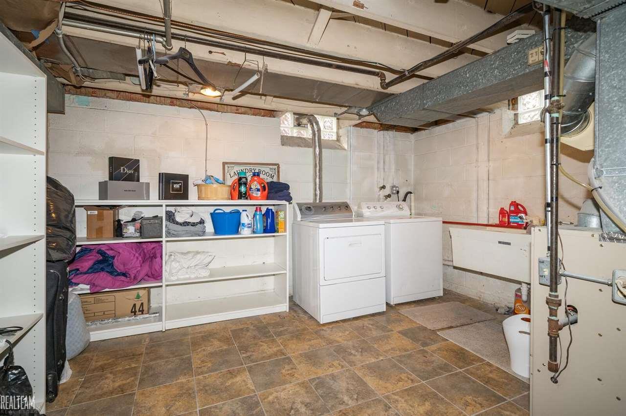 19331 Stephens Eastpointe, MI 48021 - Photo 29 of 34 Gallery Image 29