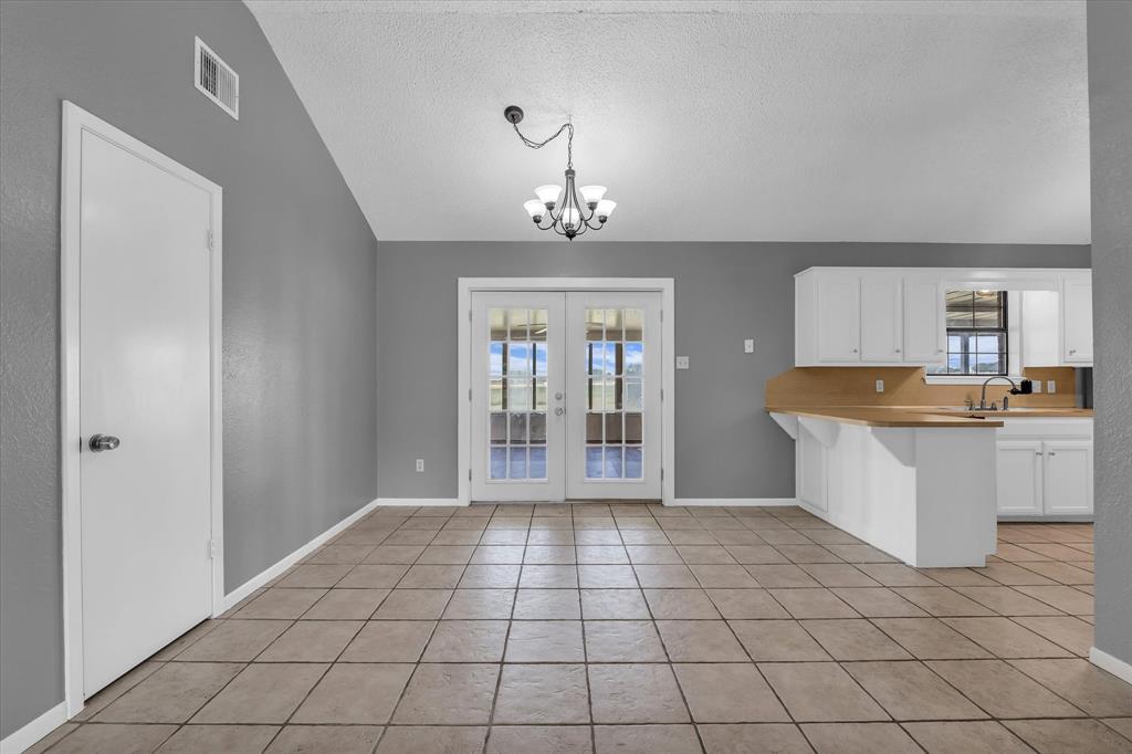 339 South Pleasant Hill Road Axtell, TX 76624 - Photo 6 of 27