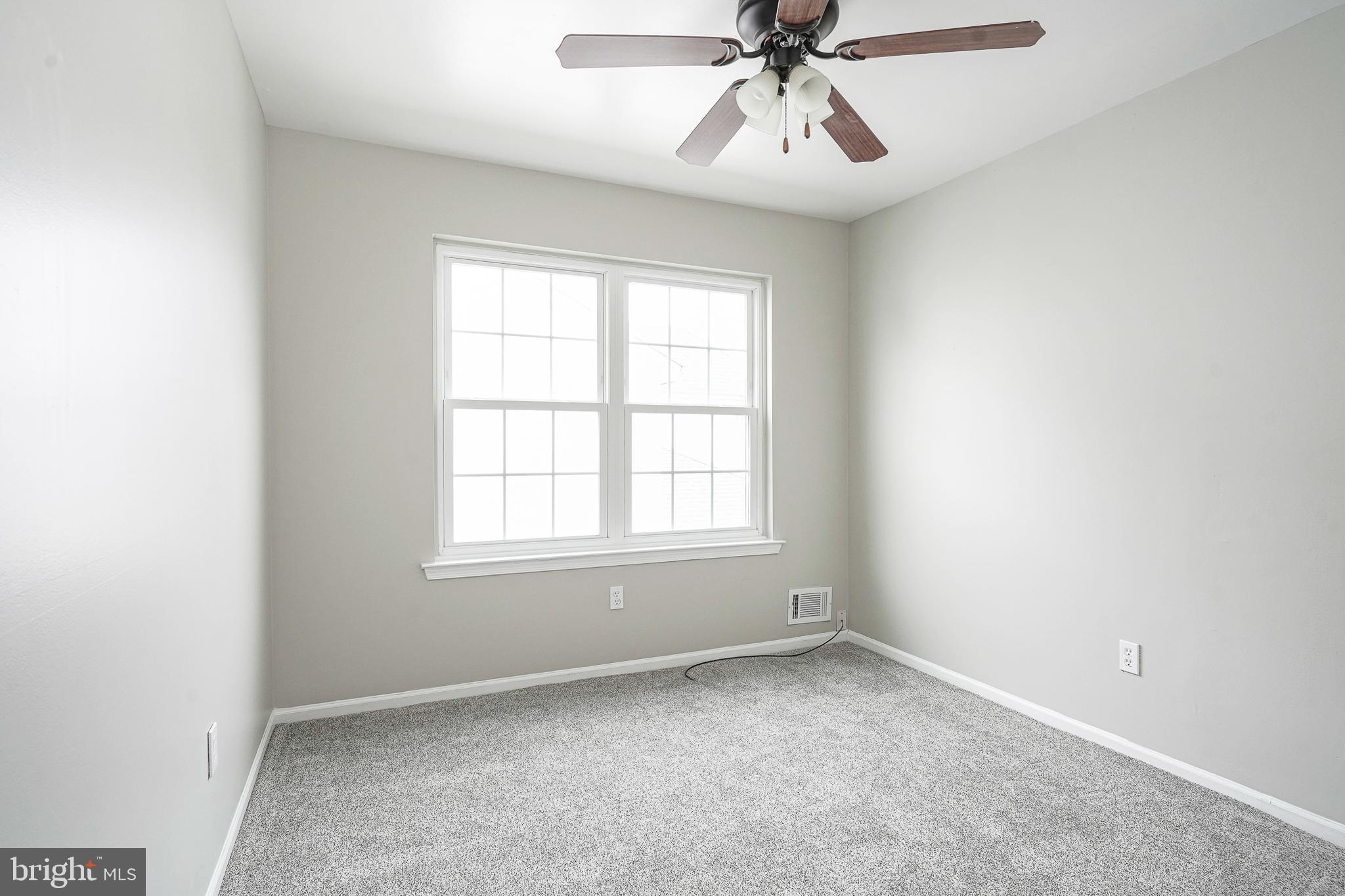 16 Mystic Way Burlington, NJ 08016 - Photo 19 of 42