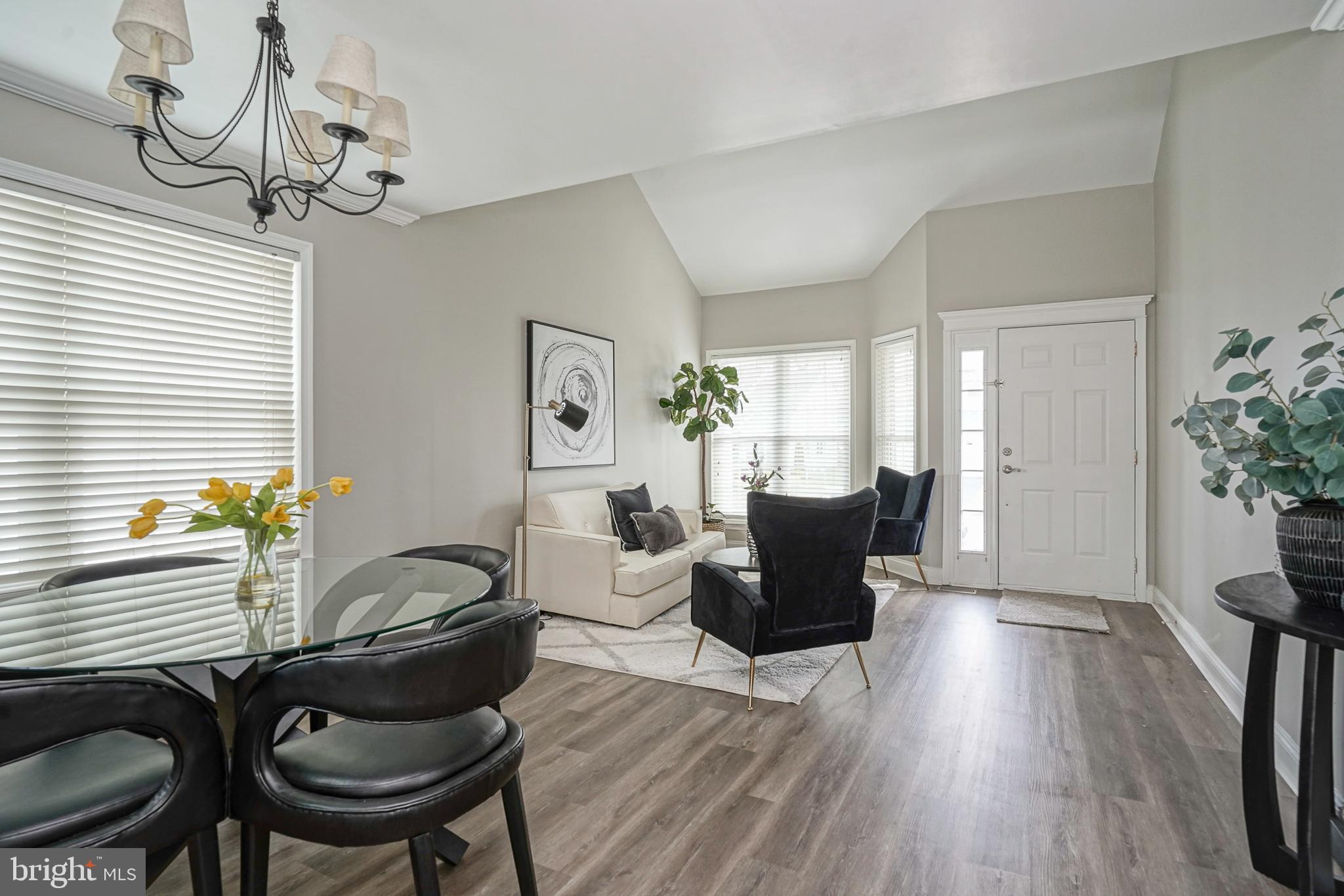 16 Mystic Way Burlington, NJ 08016 - Photo 7 of 42