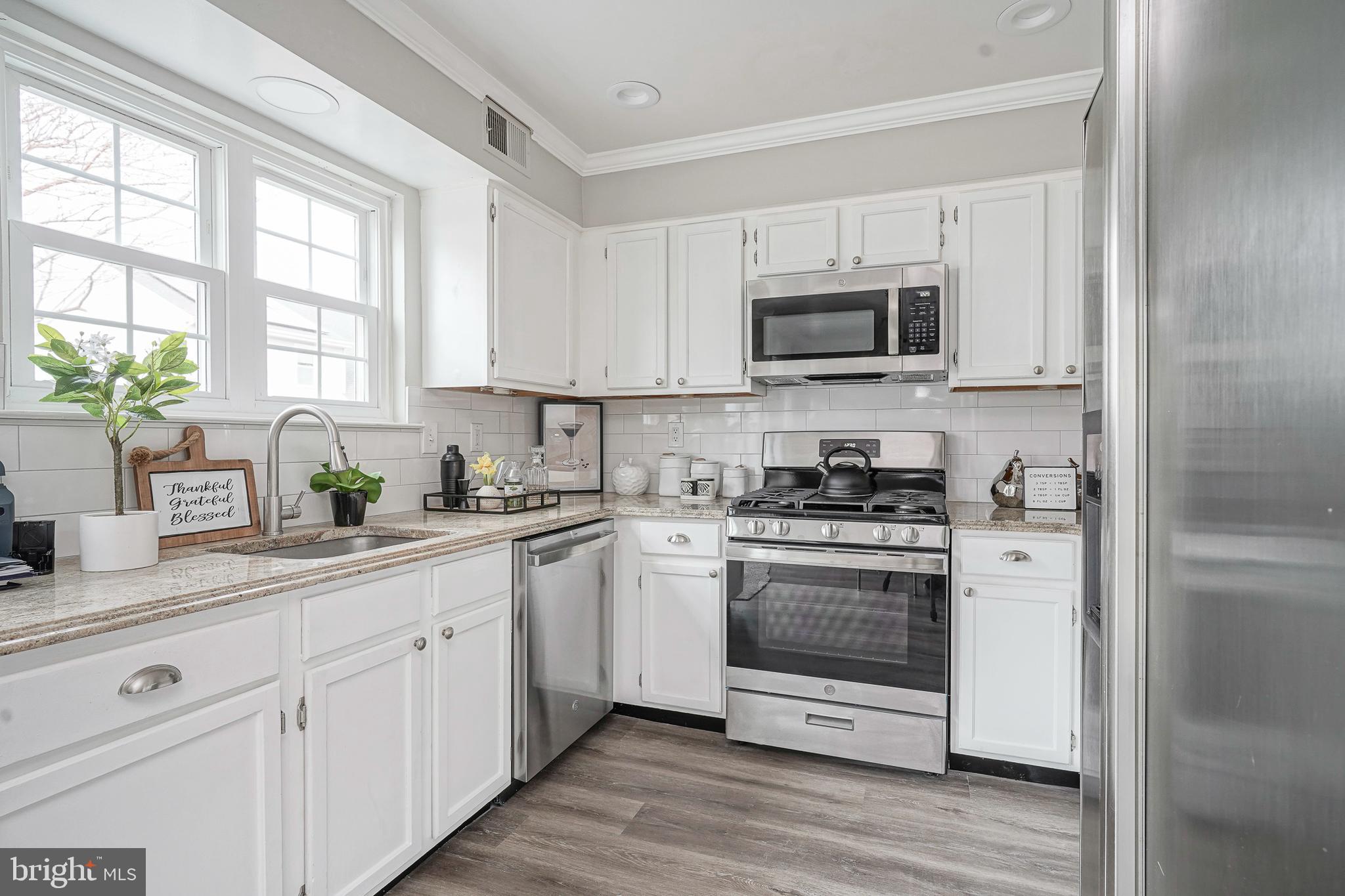 16 Mystic Way Burlington, NJ 08016 - Photo 10 of 42