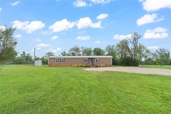 $148,000 | 39637 Highway 1056, Mount Hermon, LA 70450