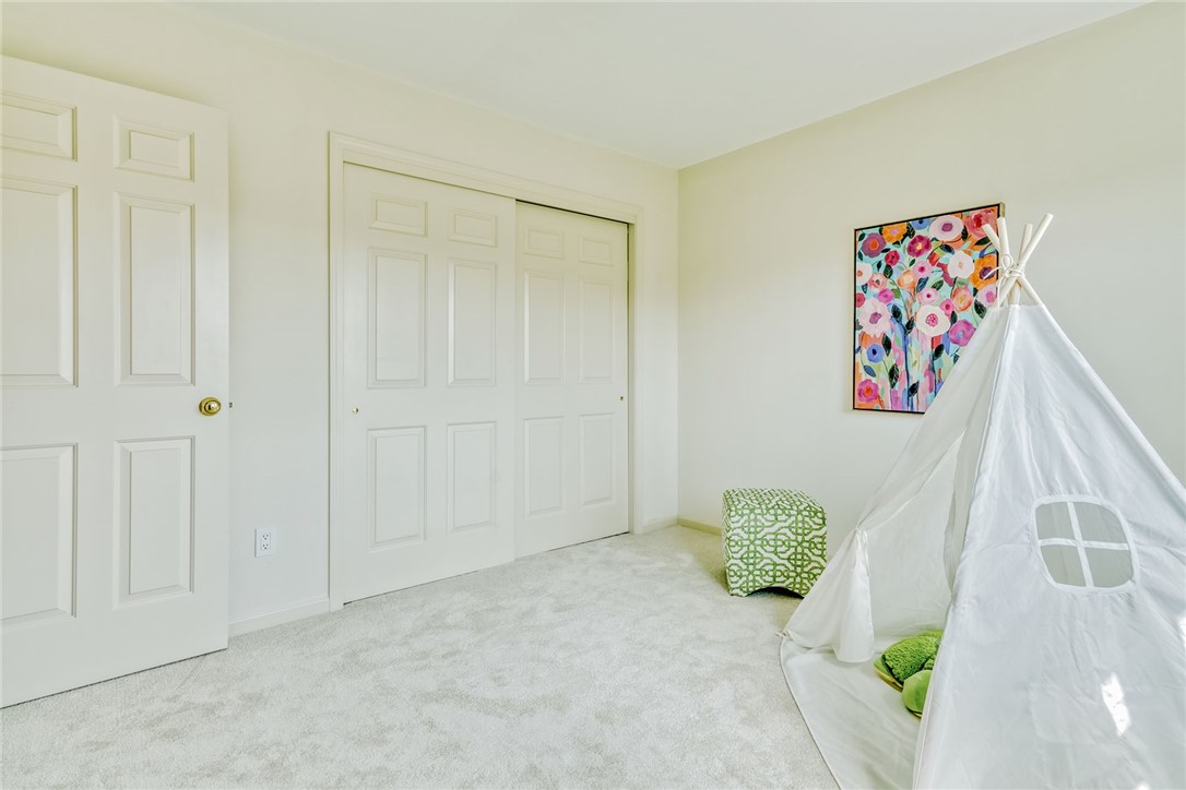 40 Embassy Drive Brighton, NY 14618 - Photo 20 of 27