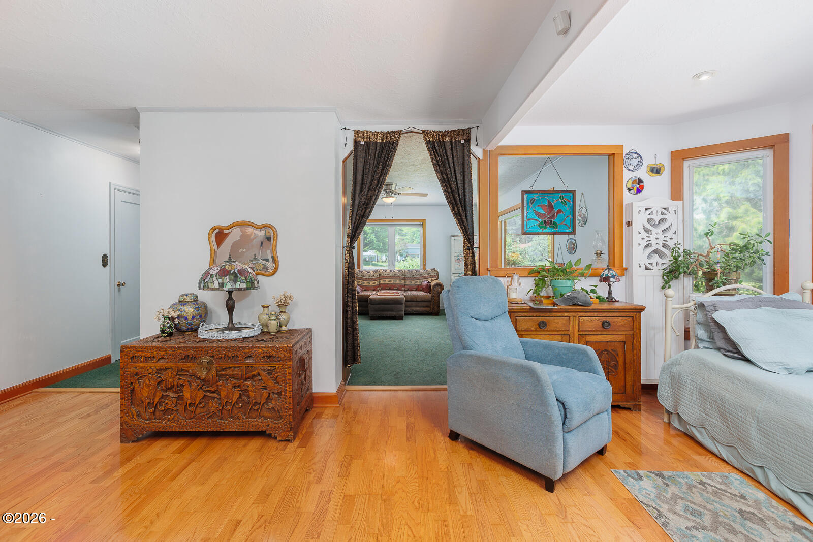 664 Little Switzerland Road Tidewater, OR 97390 - Photo 11 of 68 sitting area