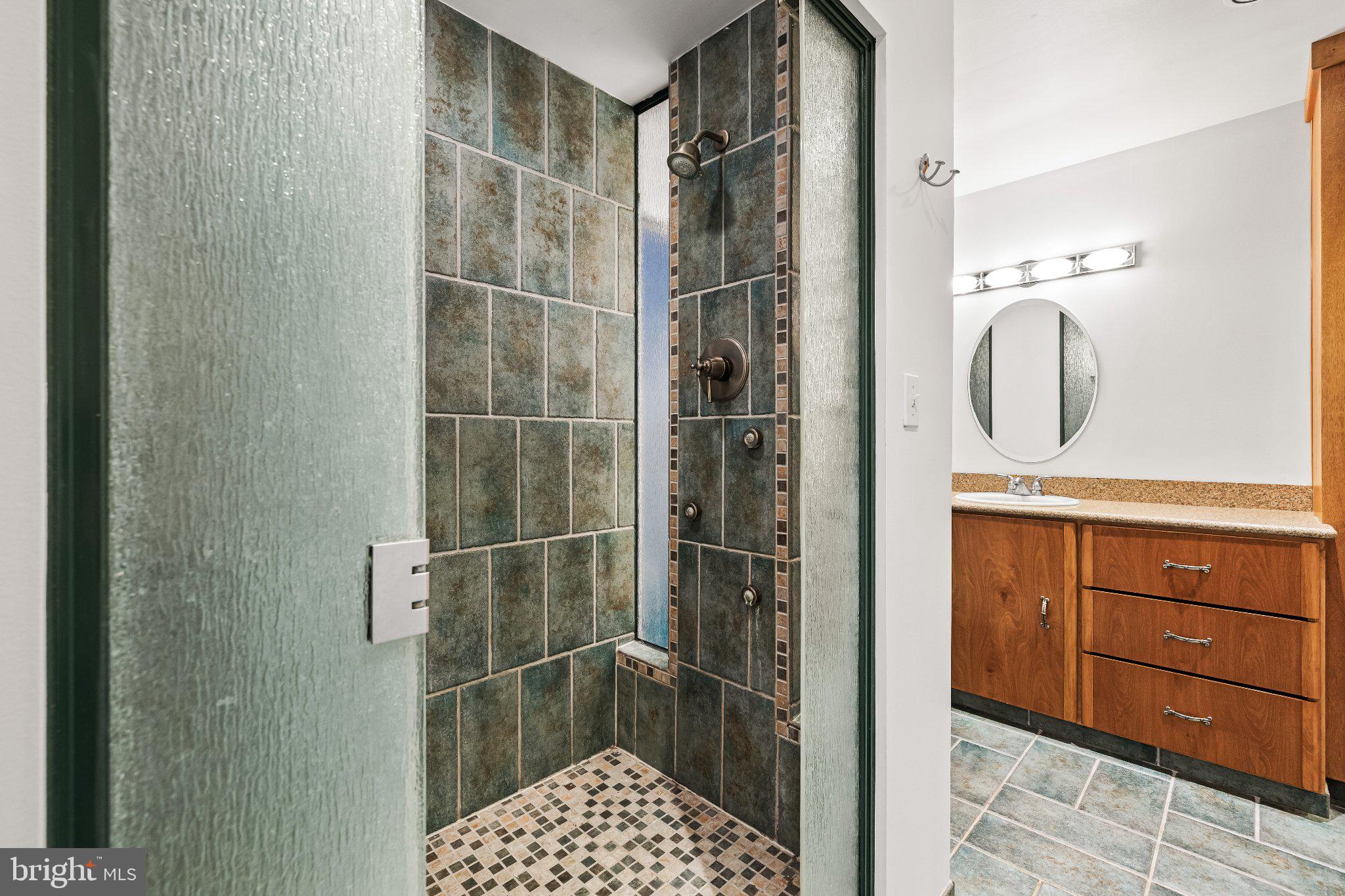 1502 Ameshire Road Lutherville-Timonium, MD 21093 - Photo 44 of 96 Primary Bath