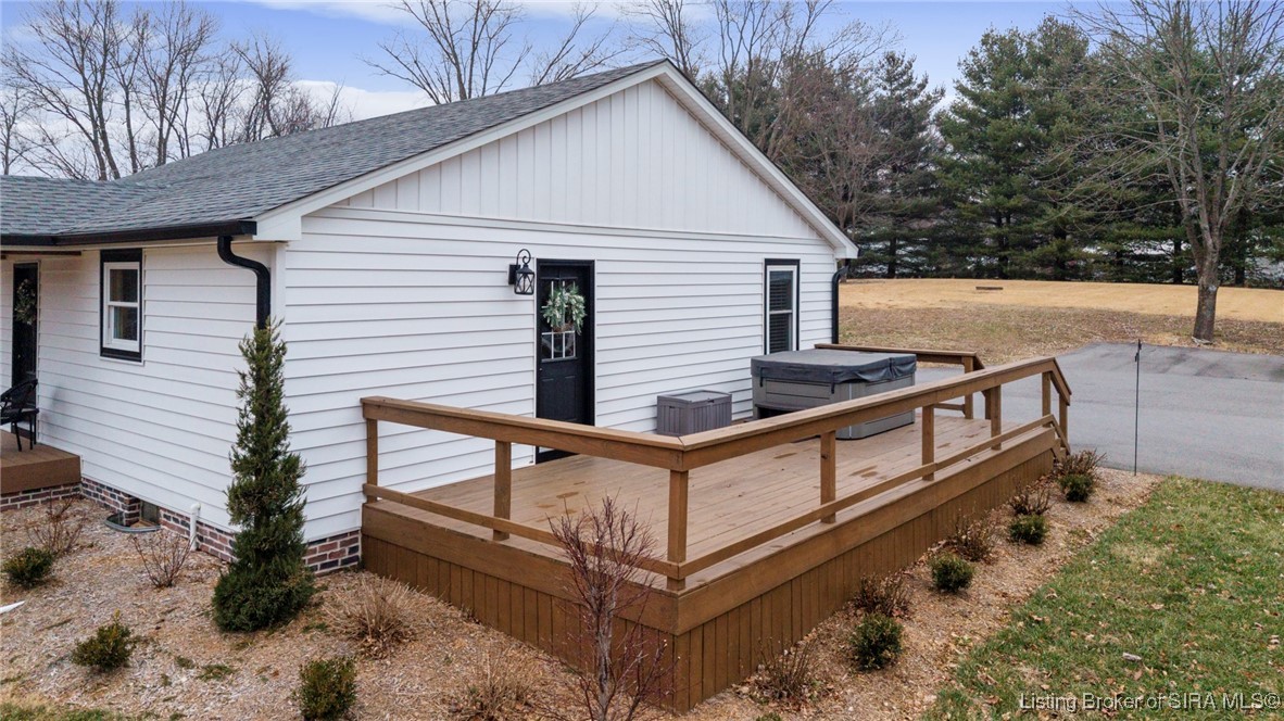 6178 St Marys Road Floyds Knobs, IN 47119 - Photo 4 of 40