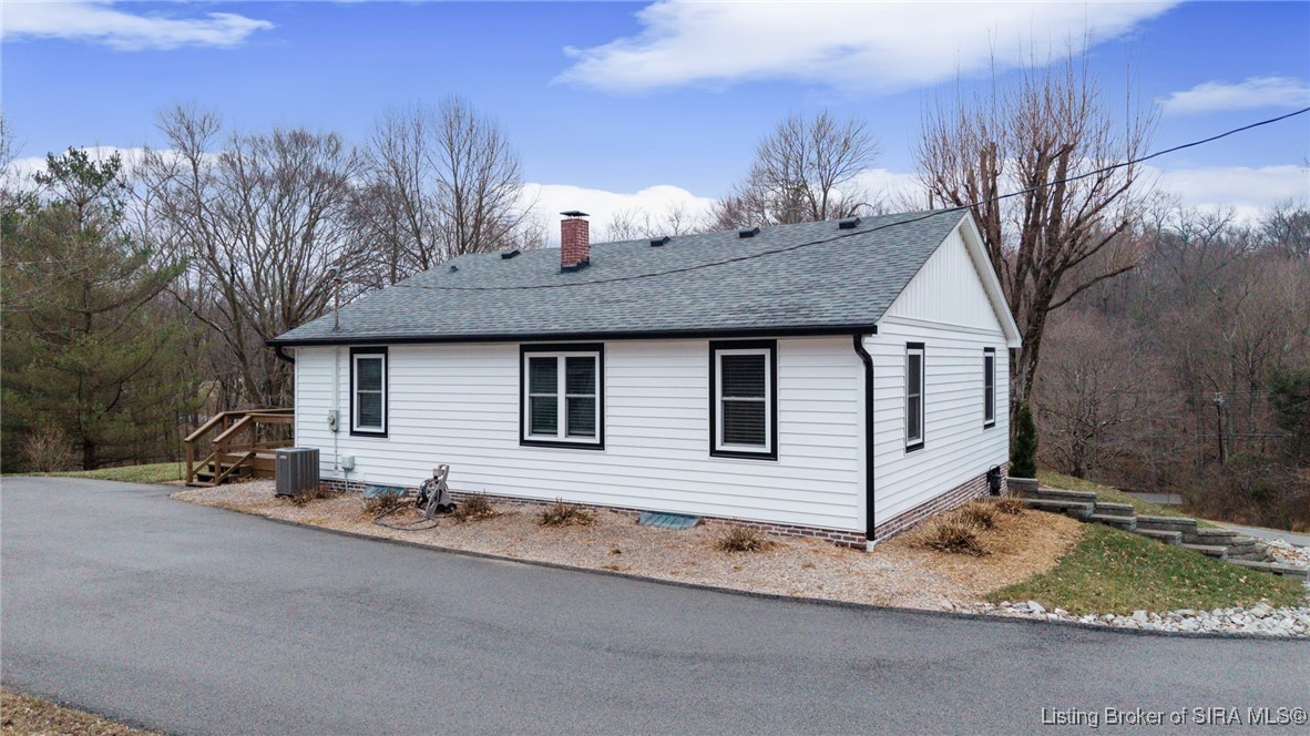 6178 St Marys Road Floyds Knobs, IN 47119 - Photo 7 of 40