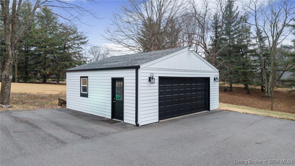 6178 St Marys Road Floyds Knobs, IN 47119 - Photo 9 of 40