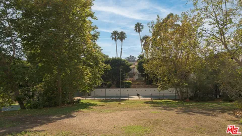 $8,995,000 | 7046 Grasswood Avenue, Malibu, CA 90265
