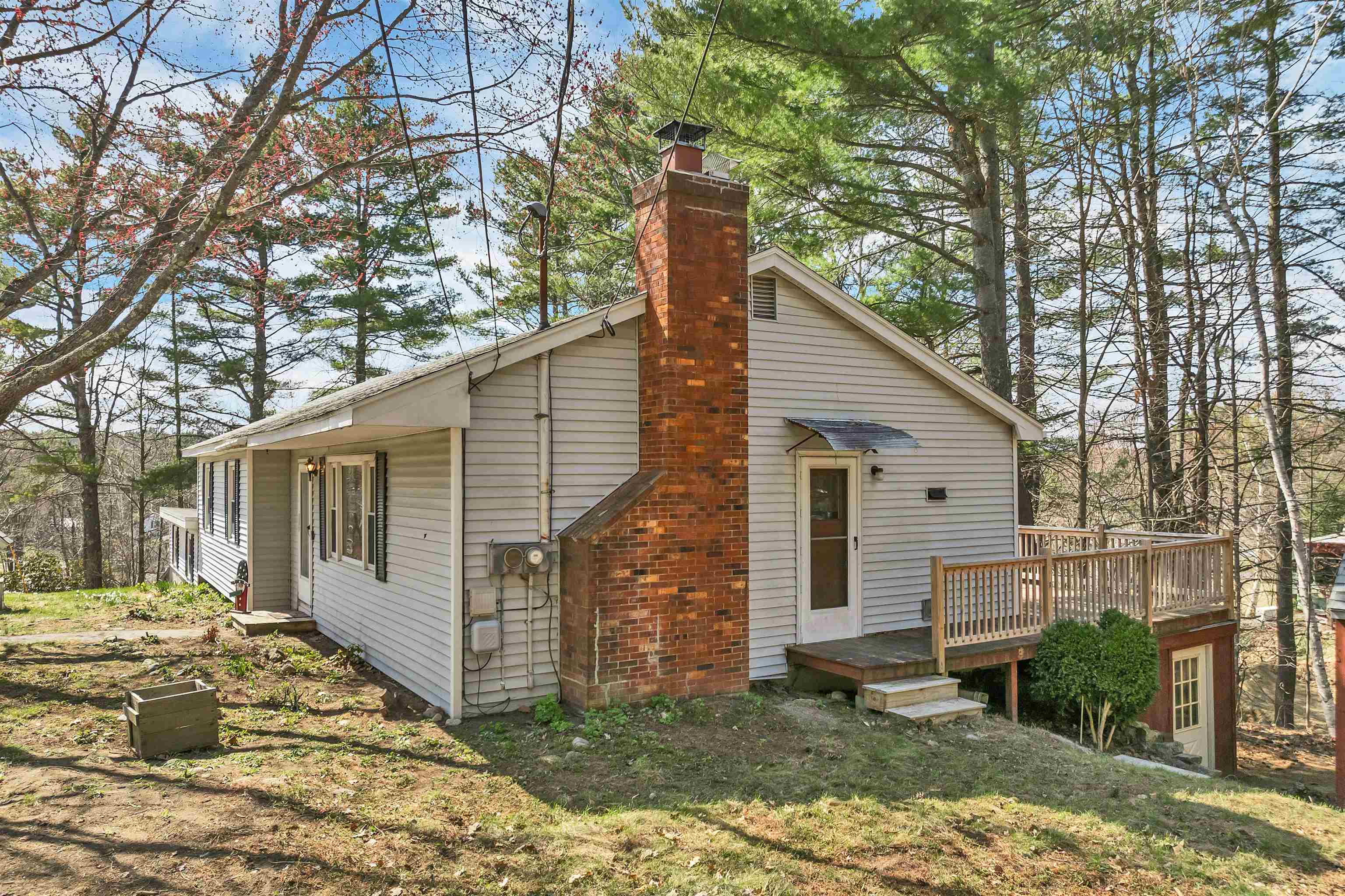 340 Hoyt Road Gilford, NH 03249 - Photo 3 of 29 Gallery Image 3