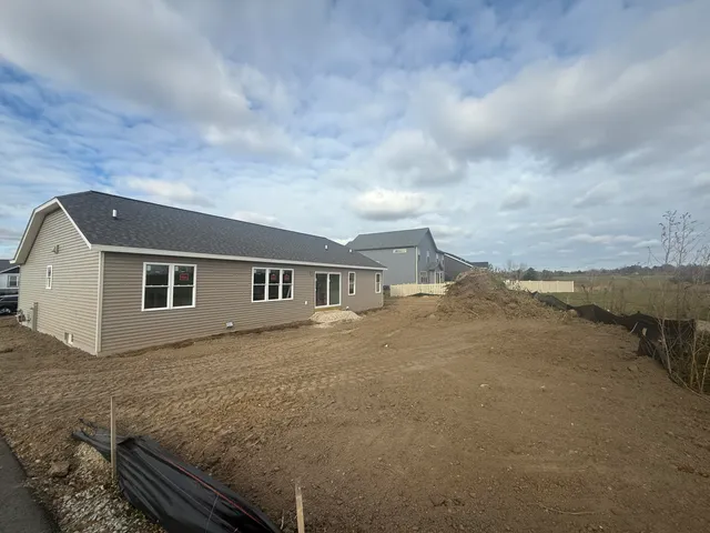 $479,900 | 782 Golf Drive, Jefferson, WI 53549