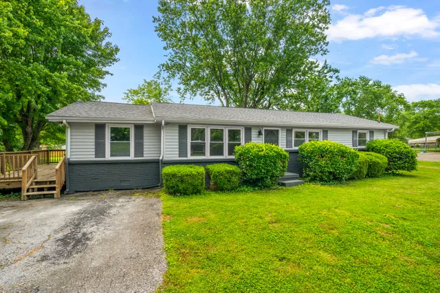 $375,000 | 208 Lucien Drive, Goodlettsville, TN 37072