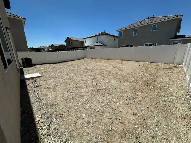 $634,999 | 2511 Gunner Ridge Way, Rialto, CA 92377