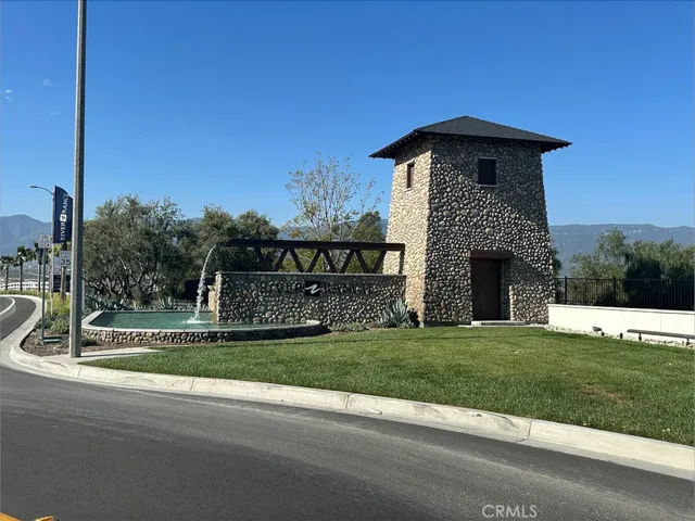 $634,999 | 2511 Gunner Ridge Way, Rialto, CA 92377