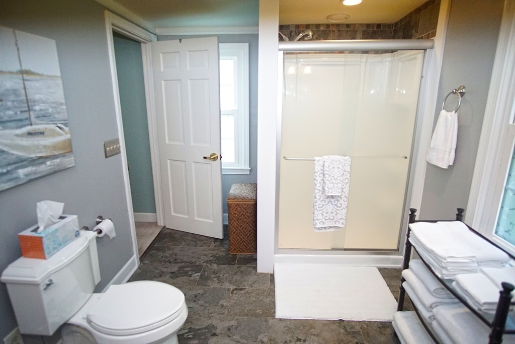 54 Fox Hill Road Springfield, MA 01118 - Photo 17 of 28
