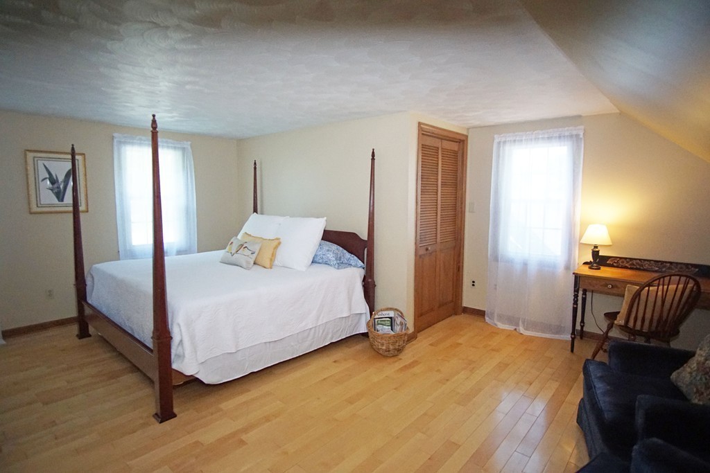 54 Fox Hill Road Springfield, MA 01118 - Photo 20 of 28