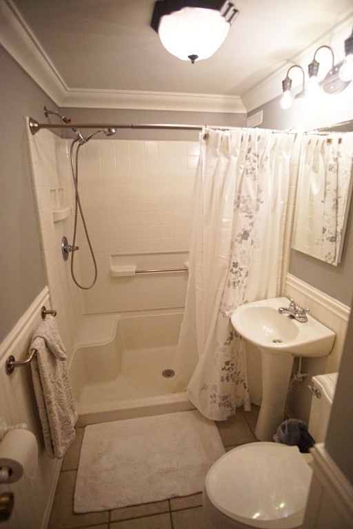 54 Fox Hill Road Springfield, MA 01118 - Photo 23 of 28