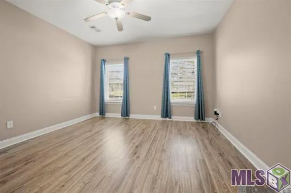 $1,900 | 13254 Cypress Gold Drive, St. Amant, LA 70774