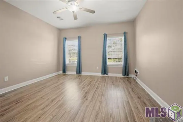 $1,900 | 13254 Cypress Gold Drive, St. Amant, LA 70774