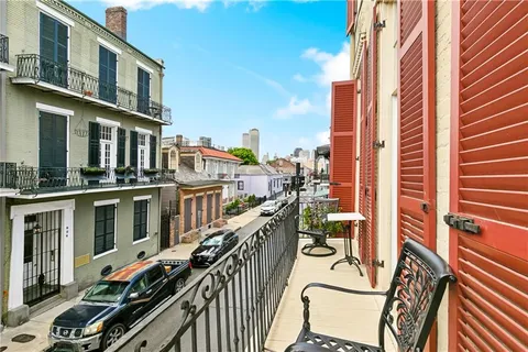 $439,900 | 827 Burgundy Street, Unit C, New Orleans, LA 70116