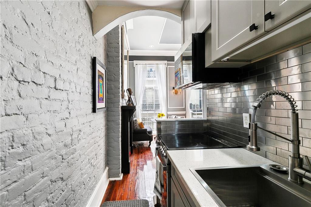 827 Burgundy Street, Unit C New Orleans, LA 70116 - Photo 8 of 13