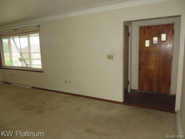 1479 South Range Road St. Clair, MI 48079 - Photo 5 of 40 IMG_3263.JPG