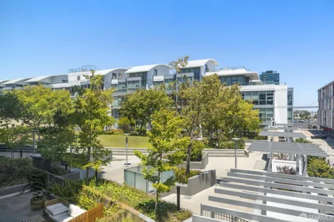 $1,250,000 | 420 Mission Bay Boulevard North, Unit 401, San Francisco, CA 94158