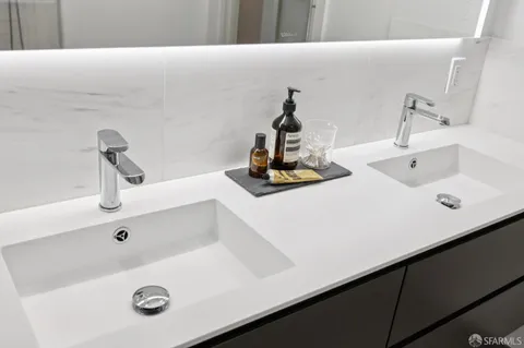 $1,250,000 | 420 Mission Bay Boulevard North, Unit 401, San Francisco, CA 94158