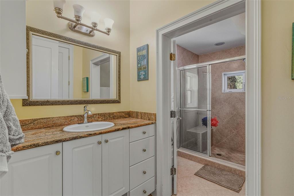 2609 Clark Road Tampa, FL 33618 - Photo 24 of 57