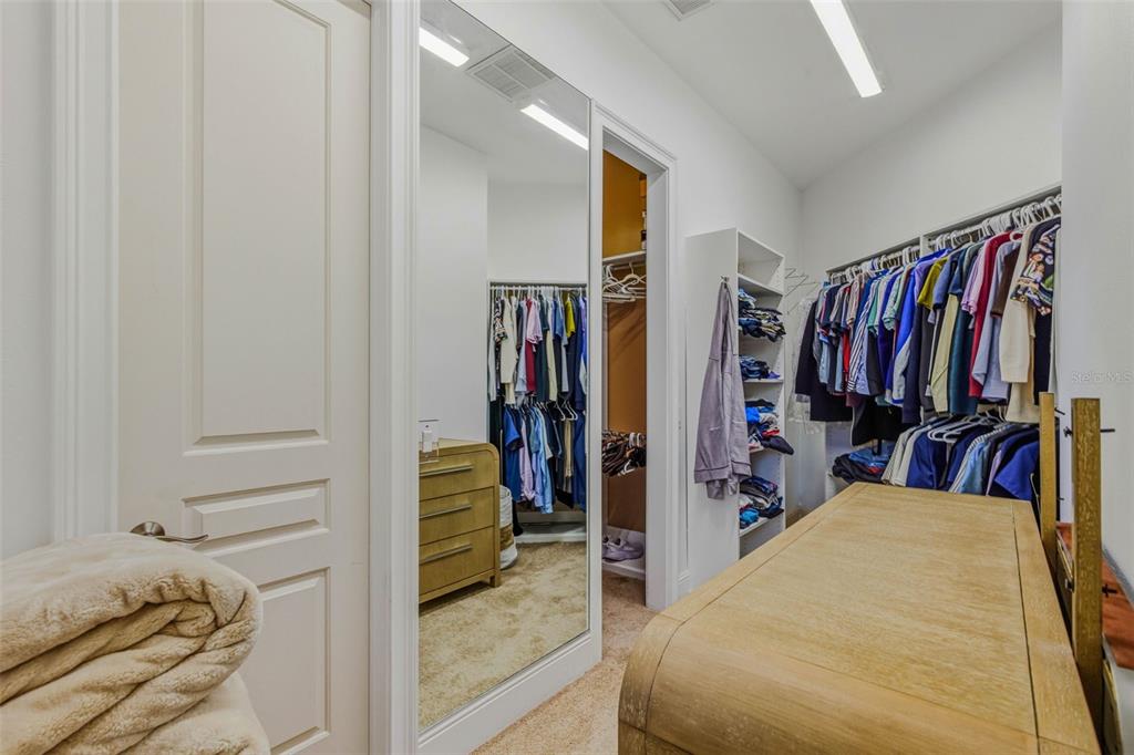 2609 Clark Road Tampa, FL 33618 - Photo 31 of 57