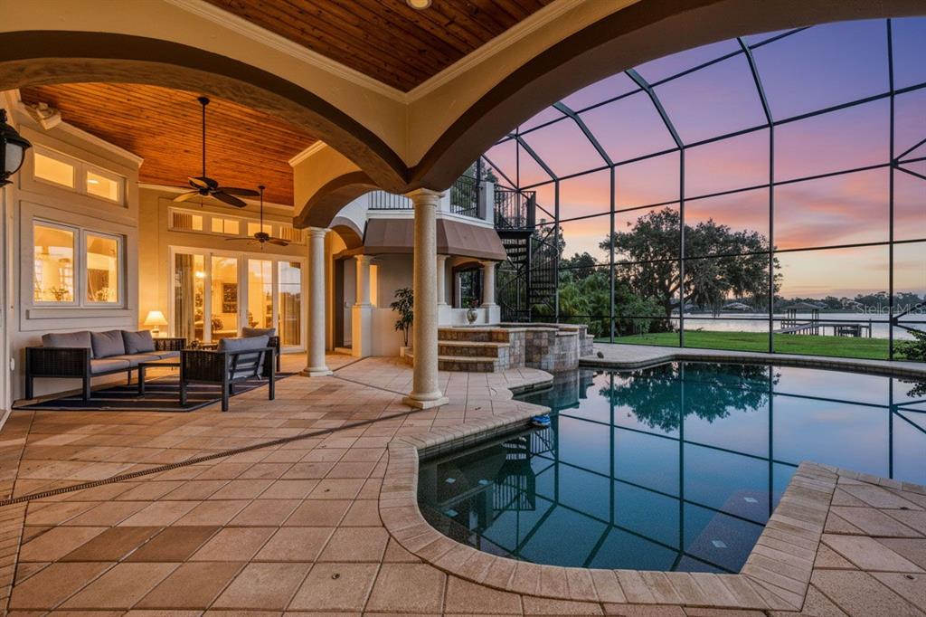 2609 Clark Road Tampa, FL 33618 - Photo 5 of 57