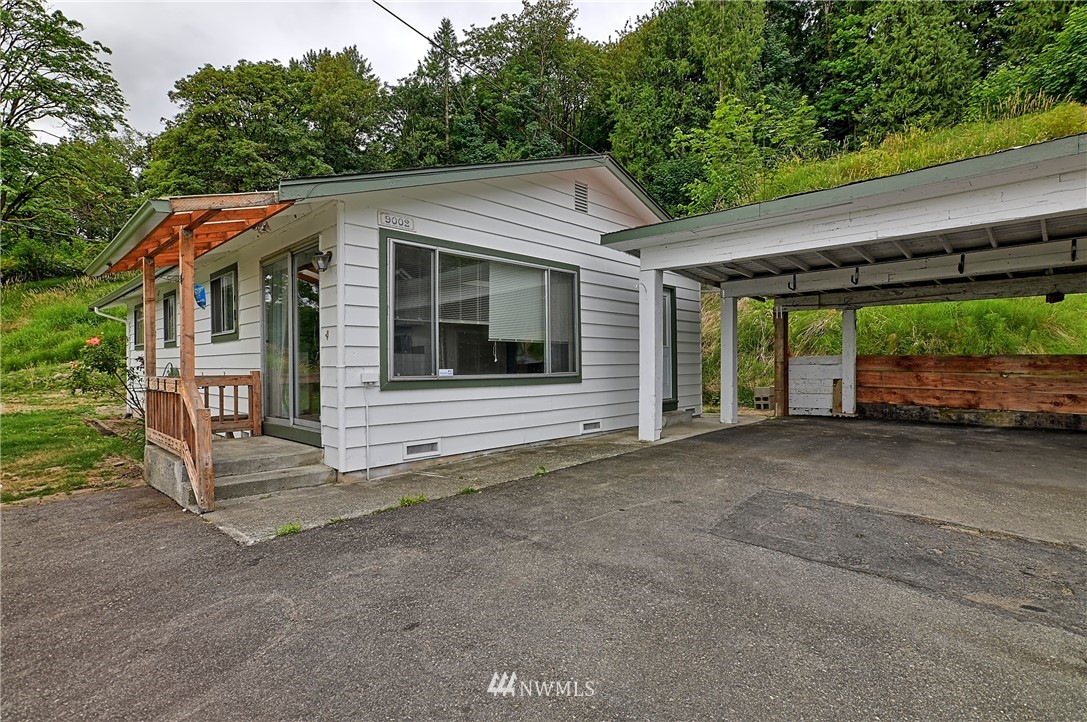 9002 Lowell Larimer Road Everett, WA 98208 - Photo 1 of 26 Gallery Image 1