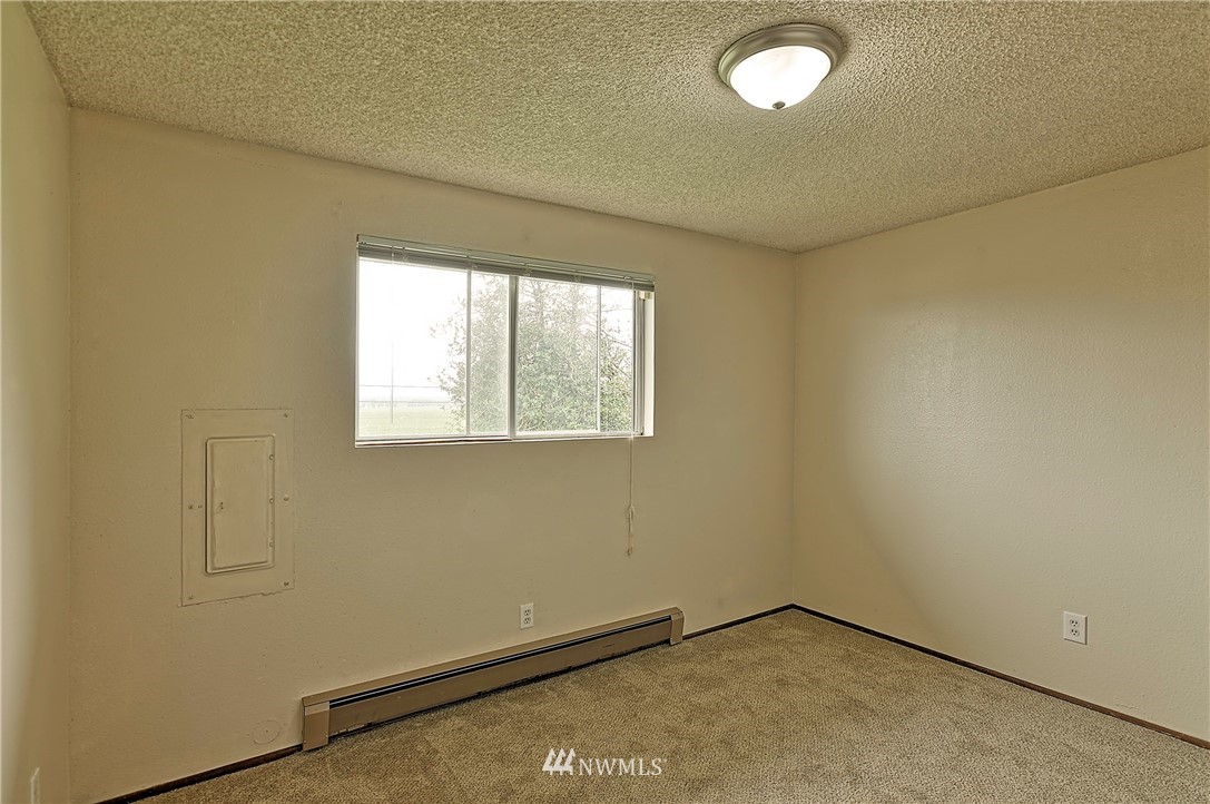 9002 Lowell Larimer Road Everett, WA 98208 - Photo 18 of 26 Gallery Image 18
