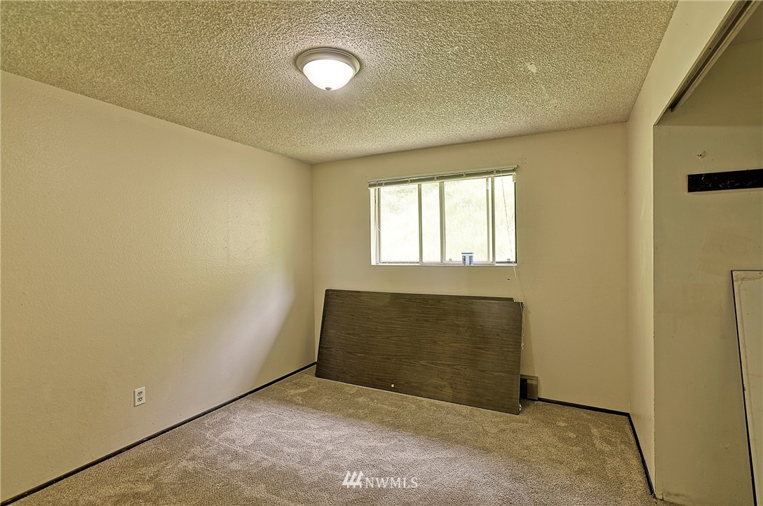 9002 Lowell Larimer Road Everett, WA 98208 - Photo 23 of 26 Gallery Image 23