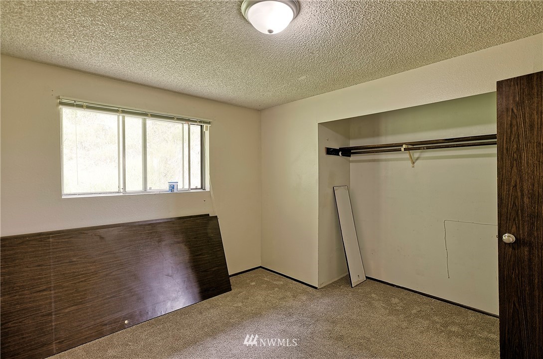 9002 Lowell Larimer Road Everett, WA 98208 - Photo 24 of 26 Gallery Image 24