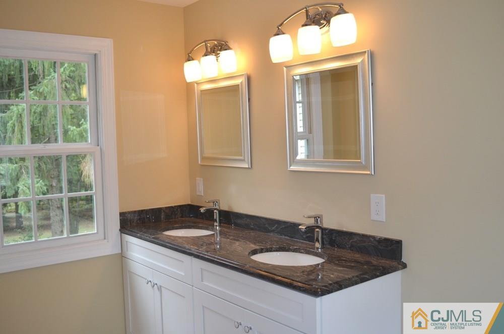 14 Overbrook Road Piscataway, NJ 08854 - Photo 18 of 25 Gallery Image 18