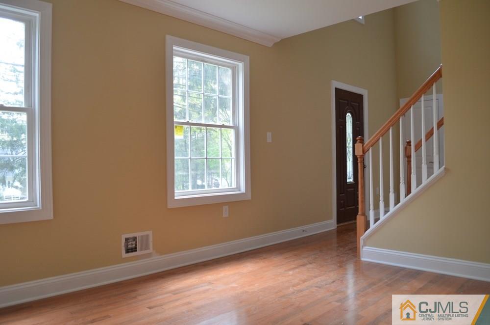 14 Overbrook Road Piscataway, NJ 08854 - Photo 5 of 25 Gallery Image 5