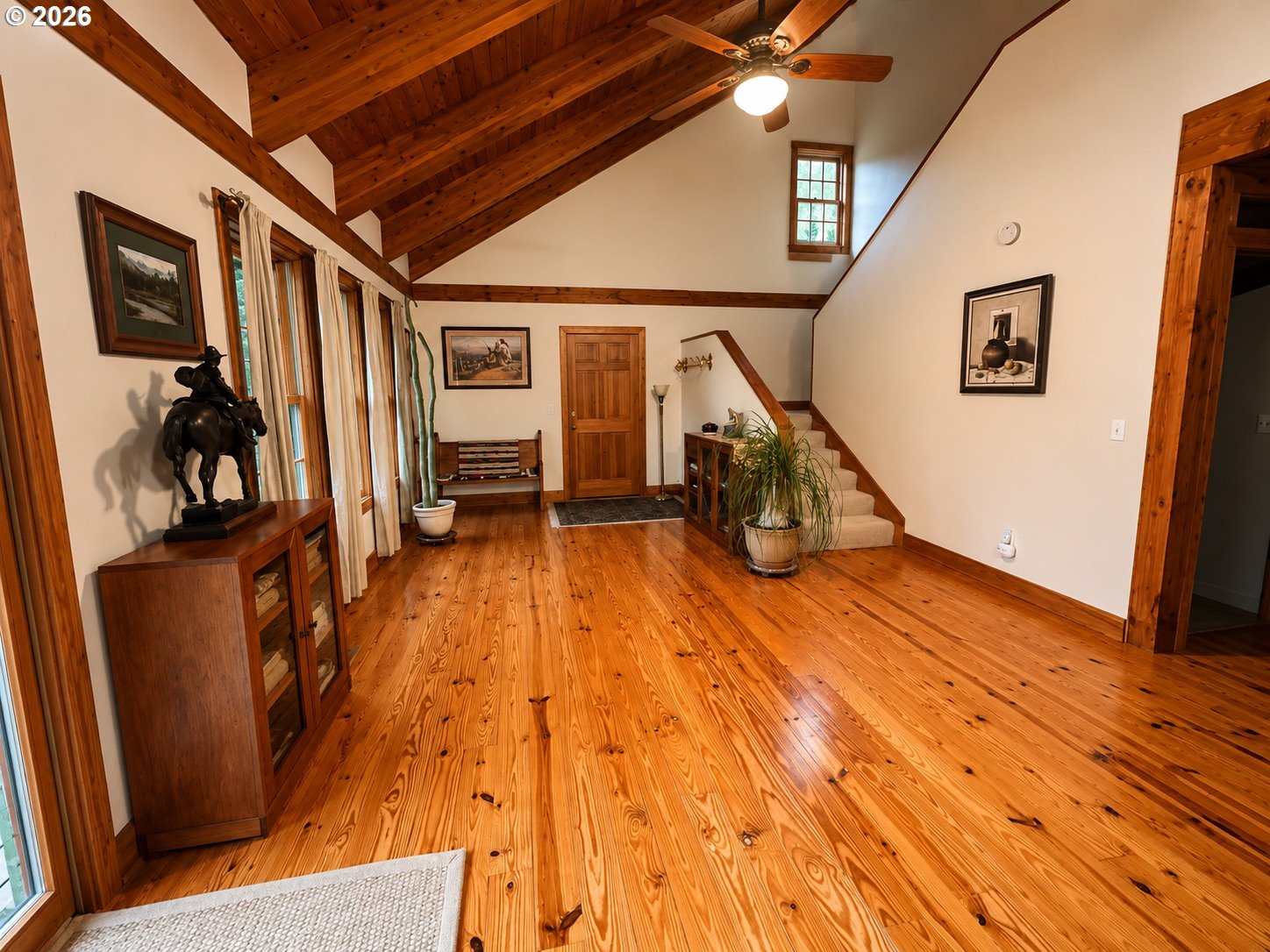 61001 Liberty Road Joseph, OR 97846 - Photo 5 of 31 Living Room