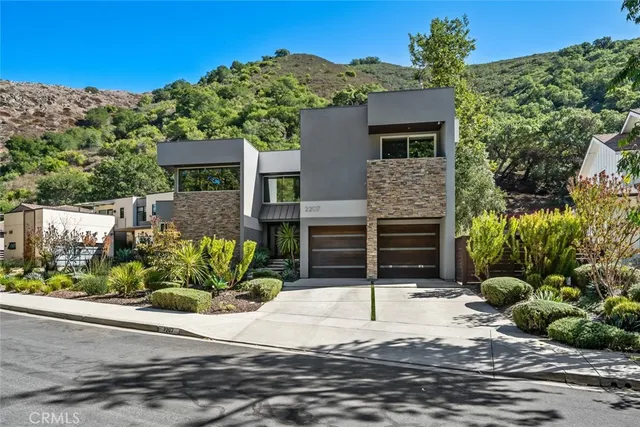 $2,495,000 | 2207 San Luis Drive, San Luis Obispo, CA 93401