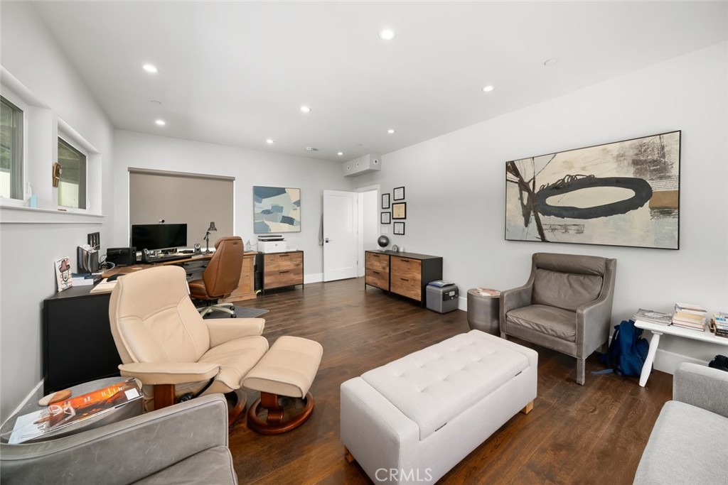 2207 San Luis Drive San Luis Obispo, CA 93401 - Photo 40 of 58 a living room with furniture and a flat screen tv