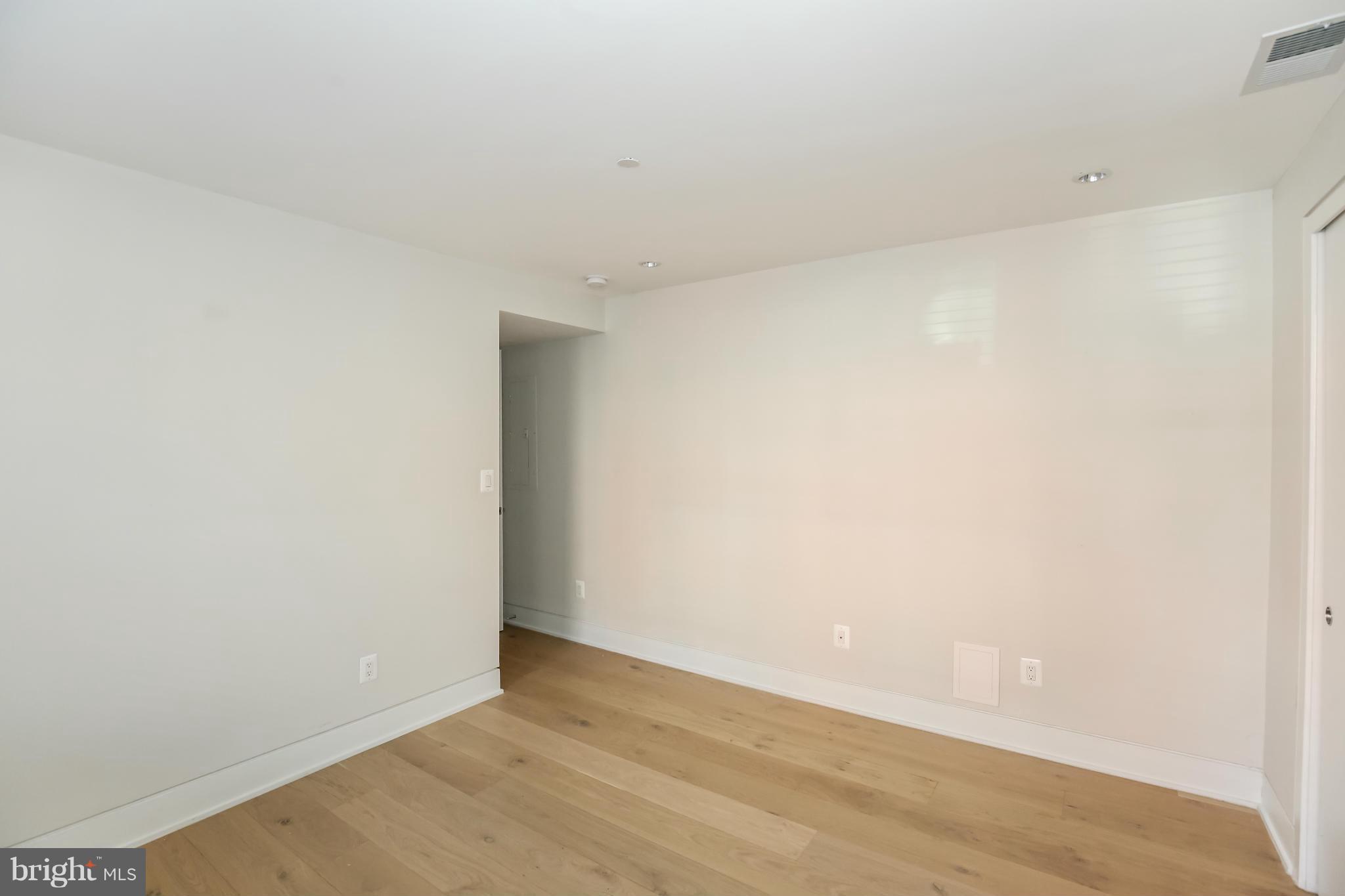 1700 Q Street Northwest, Unit 1 Washington, DC 20009 - Photo 11 of 18 Bedroom (Master)