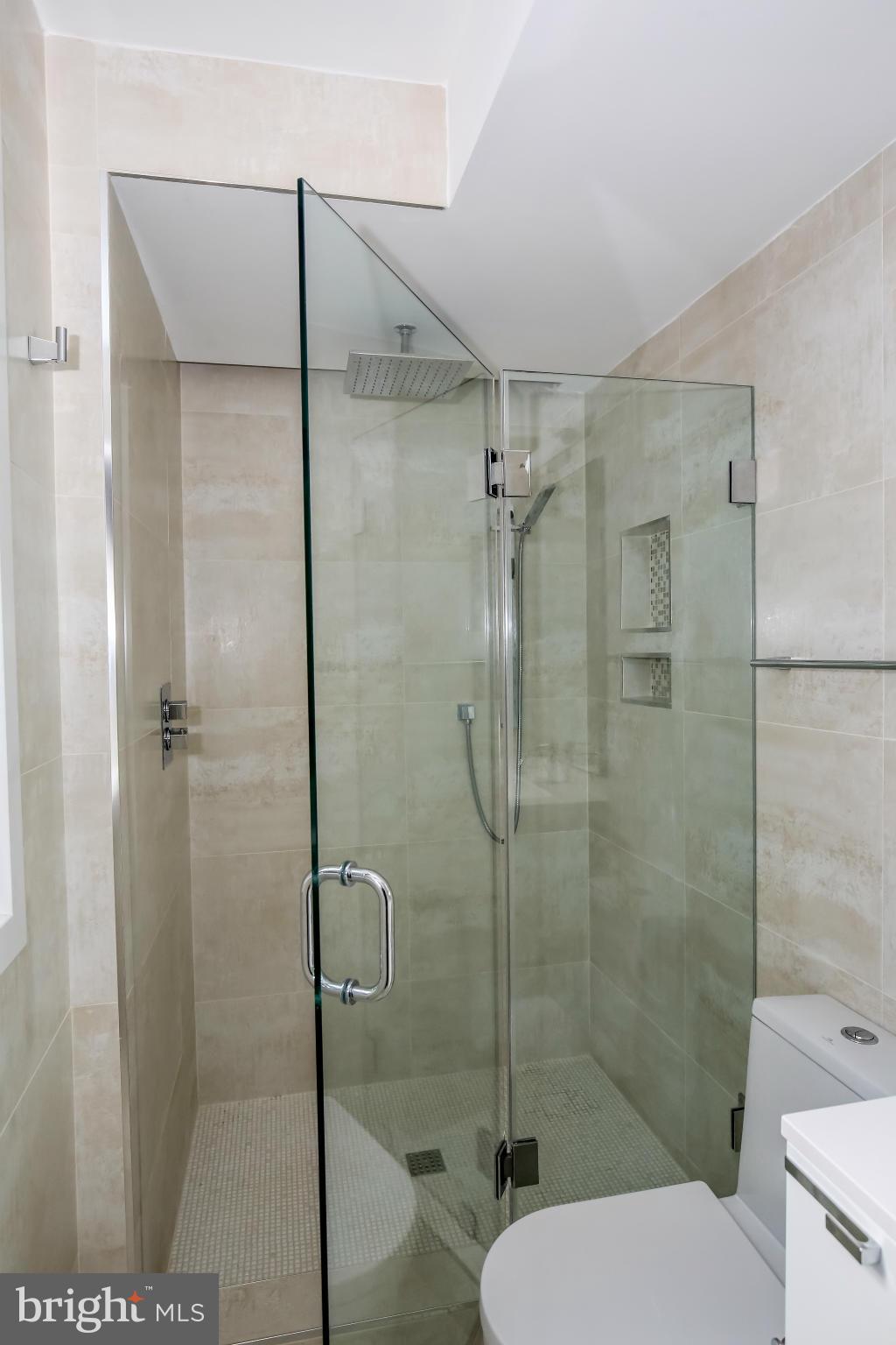 1700 Q Street Northwest, Unit 1 Washington, DC 20009 - Photo 13 of 18 Bath