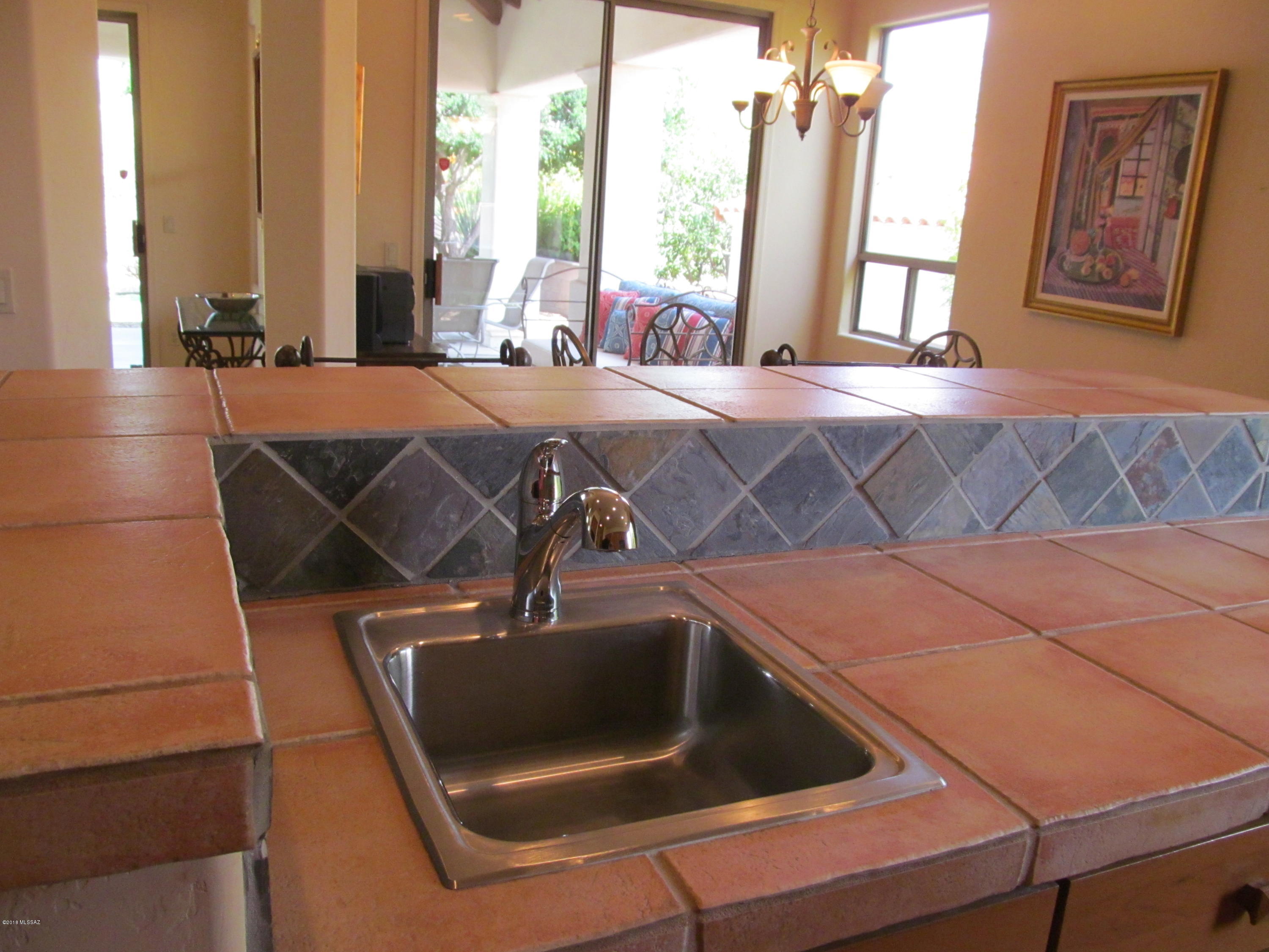 5242 North Ridge Spring Place Tucson, AZ 85749 - Photo 16 of 39 Gallery Image 16