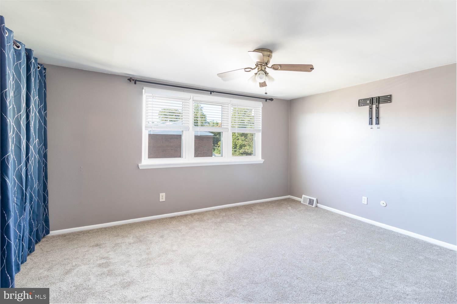 3407 Amity Road Philadelphia, PA 19154 - Photo 14 of 28