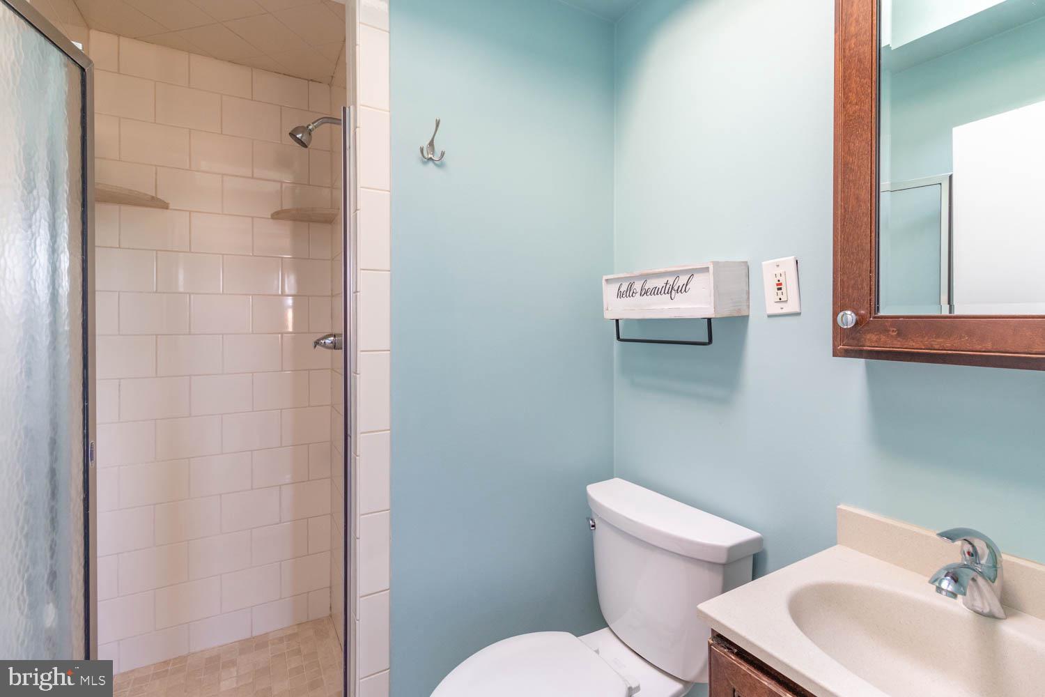 3407 Amity Road Philadelphia, PA 19154 - Photo 16 of 28 Primary bath