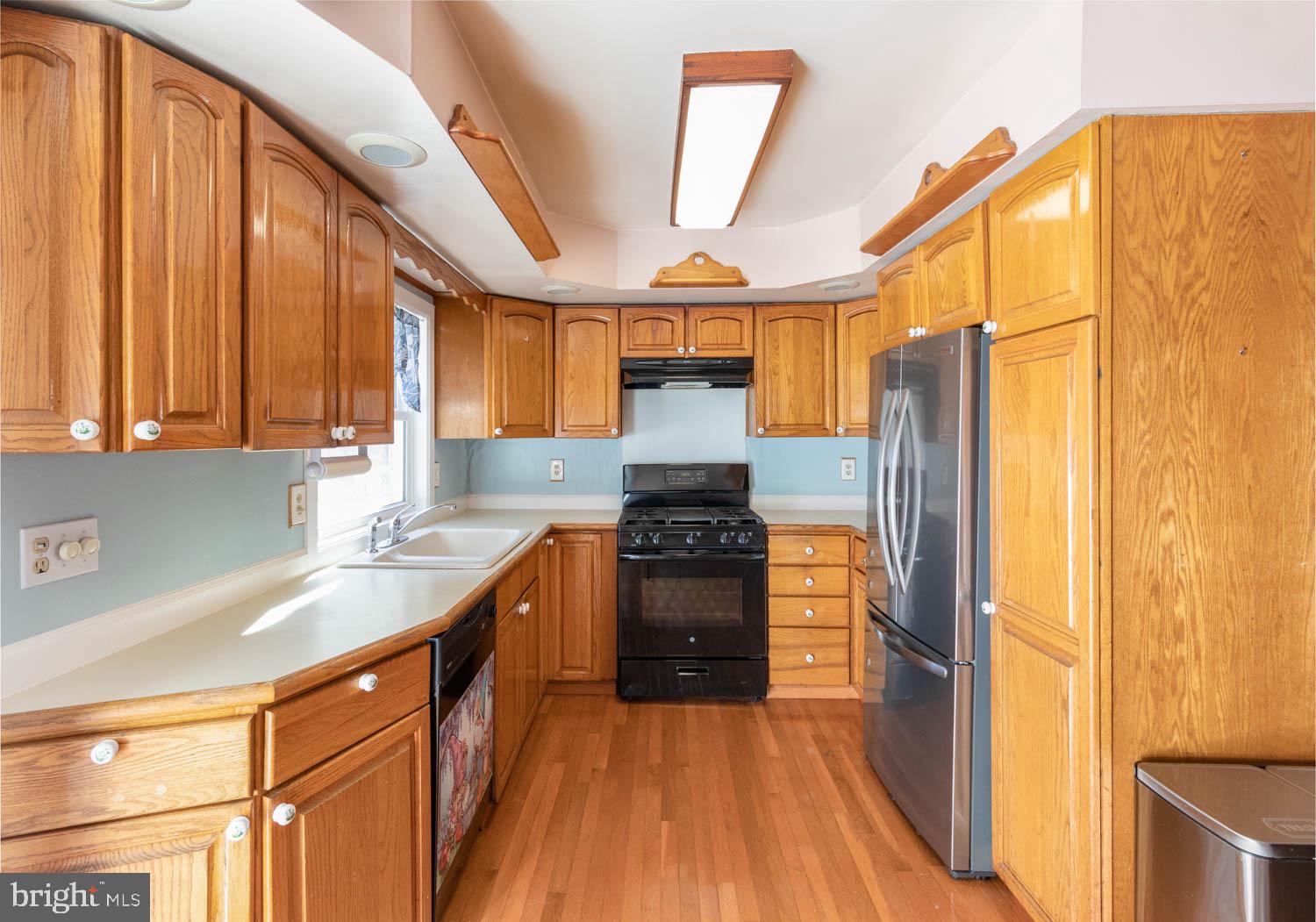 3407 Amity Road Philadelphia, PA 19154 - Photo 9 of 28