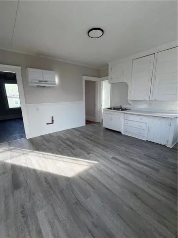 $1,825 | 34 Heroux Avenue, Unit 2, Woonsocket, RI 02895