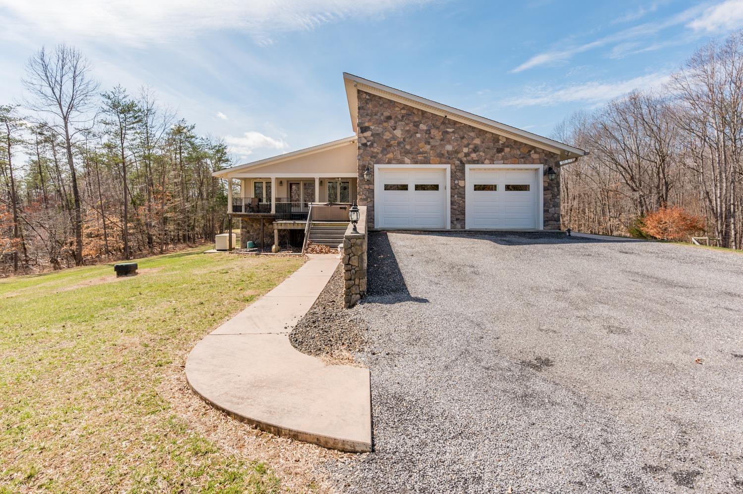 657 Cherry Hill Road Amherst, VA 24521 - Photo 86 of 91 a view of a house with a yard